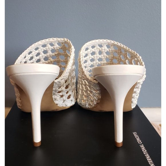 NWB INC CELESTIA LEATHER WHITE MULES - Picture 5 of 5